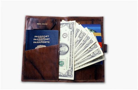 best passport holder luxury.